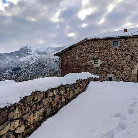 Olmares Terrace Apartment - Picos De Europa Lomeña Extérieur photo