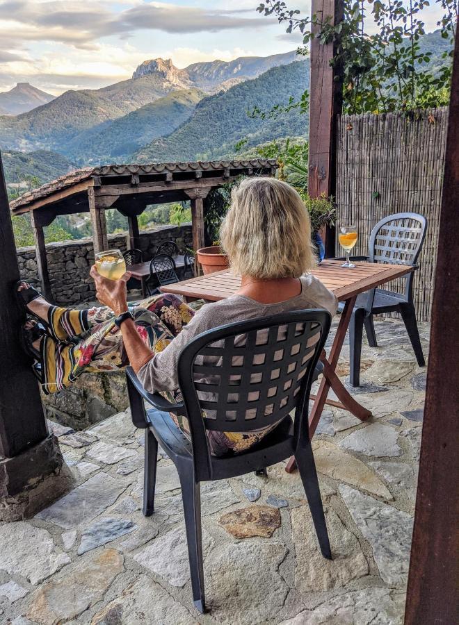 Olmares Terrace Apartment - Picos De Europa Lomeña Extérieur photo
